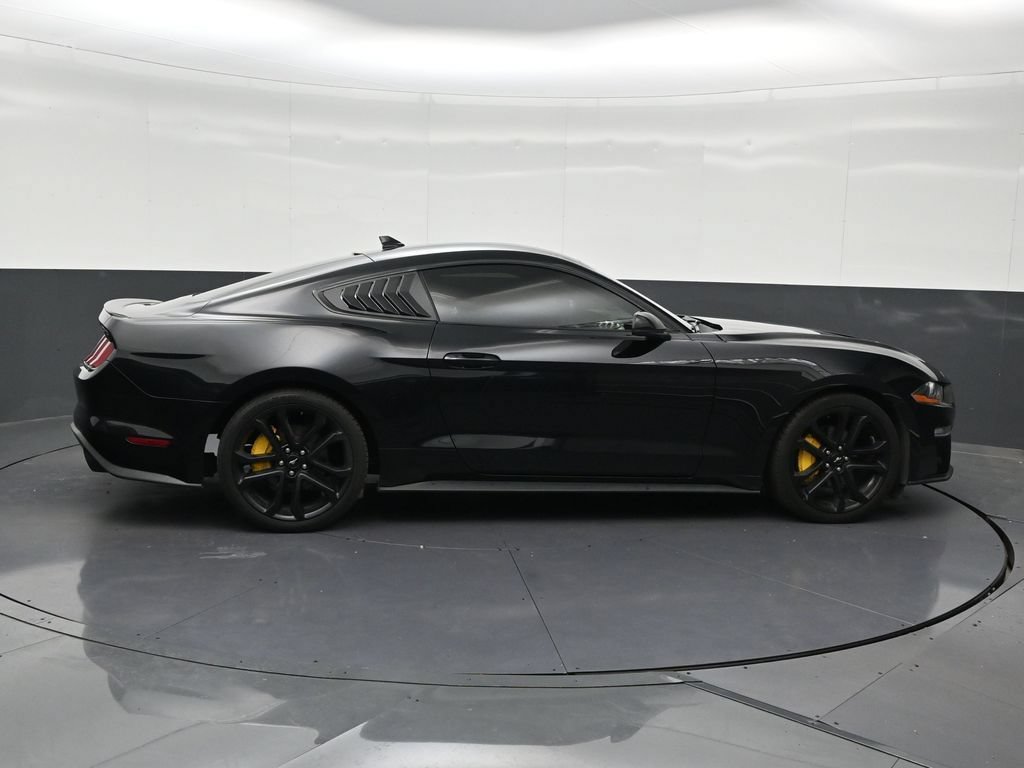 Used 2022 Ford Mustang Premium w/ Equipment Group 201A RWD image 7