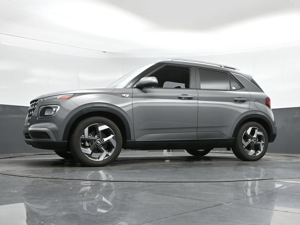 Certified 2023 Hyundai Venue SEL FWD image 45