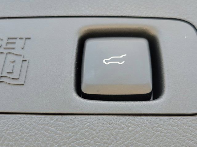 Certified 2026 Lincoln Corsair Grand Touring image 13