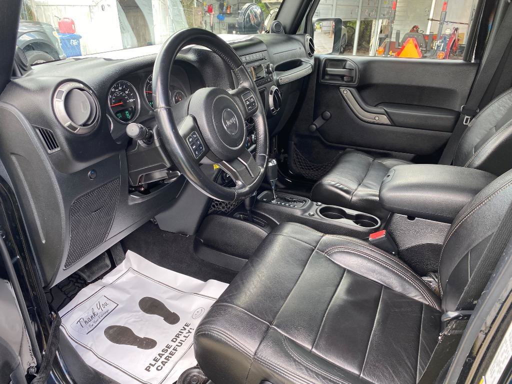 Used 2011 Jeep Wrangler Unlimited Sport AWD/4WD image 14