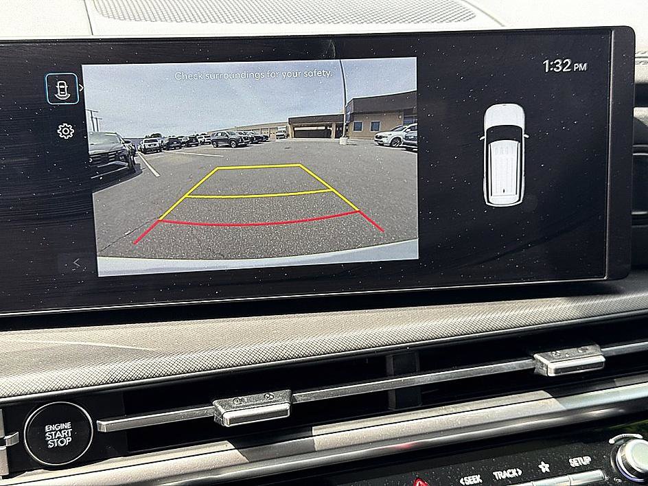 Used 2025 Hyundai Santa Fe SE image 14