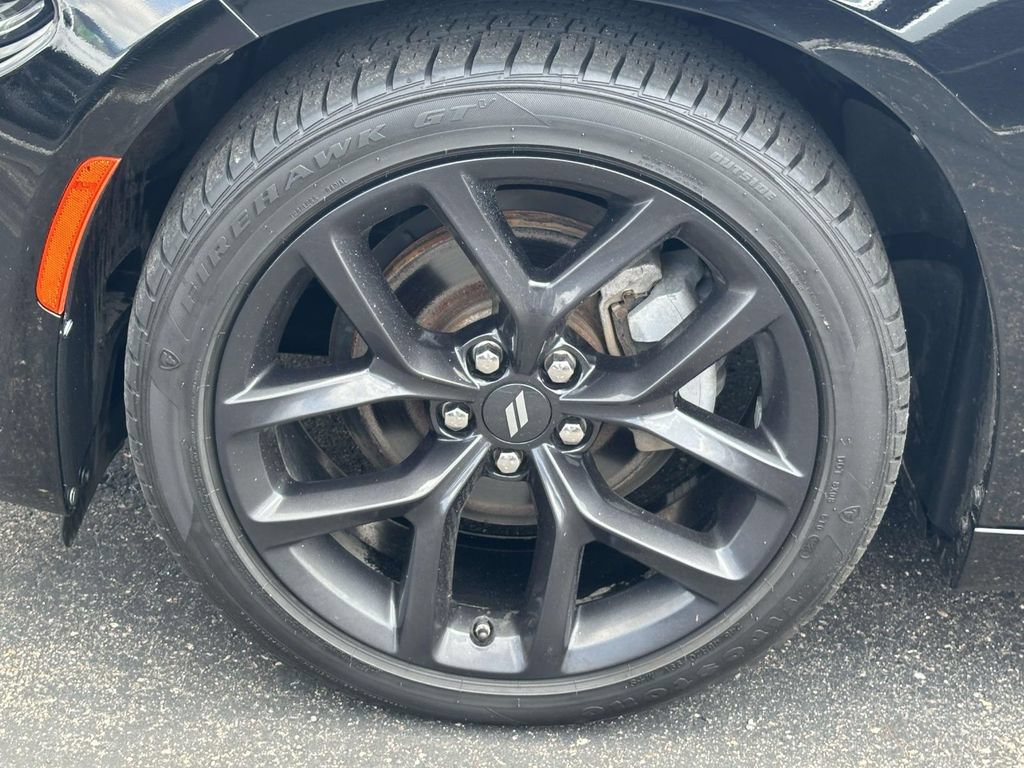 Used 2022 Dodge Charger SXT w/ Blacktop Package RWD image 9
