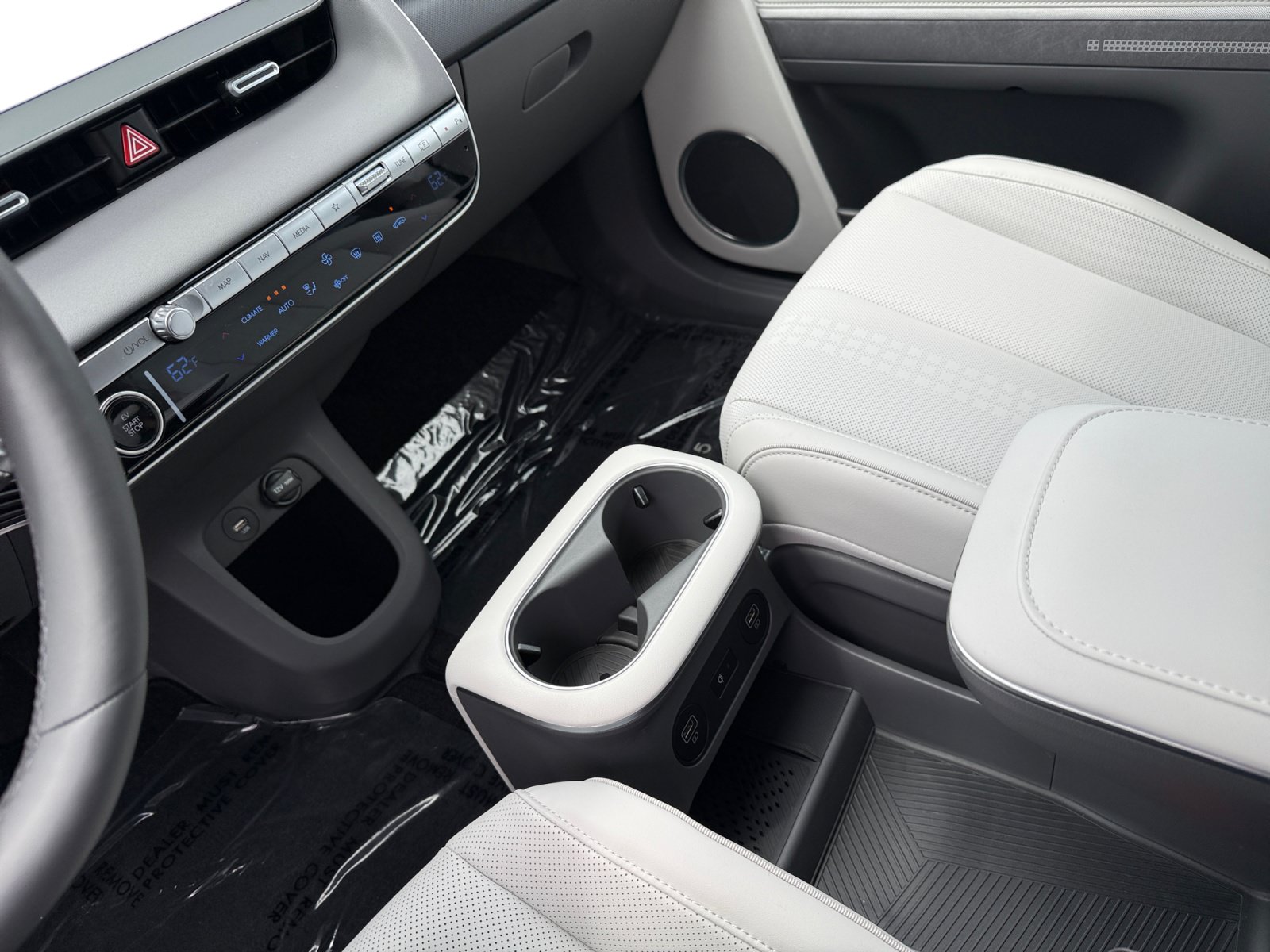 Certified 2024 Hyundai Ioniq 5 Limited RWD image 13