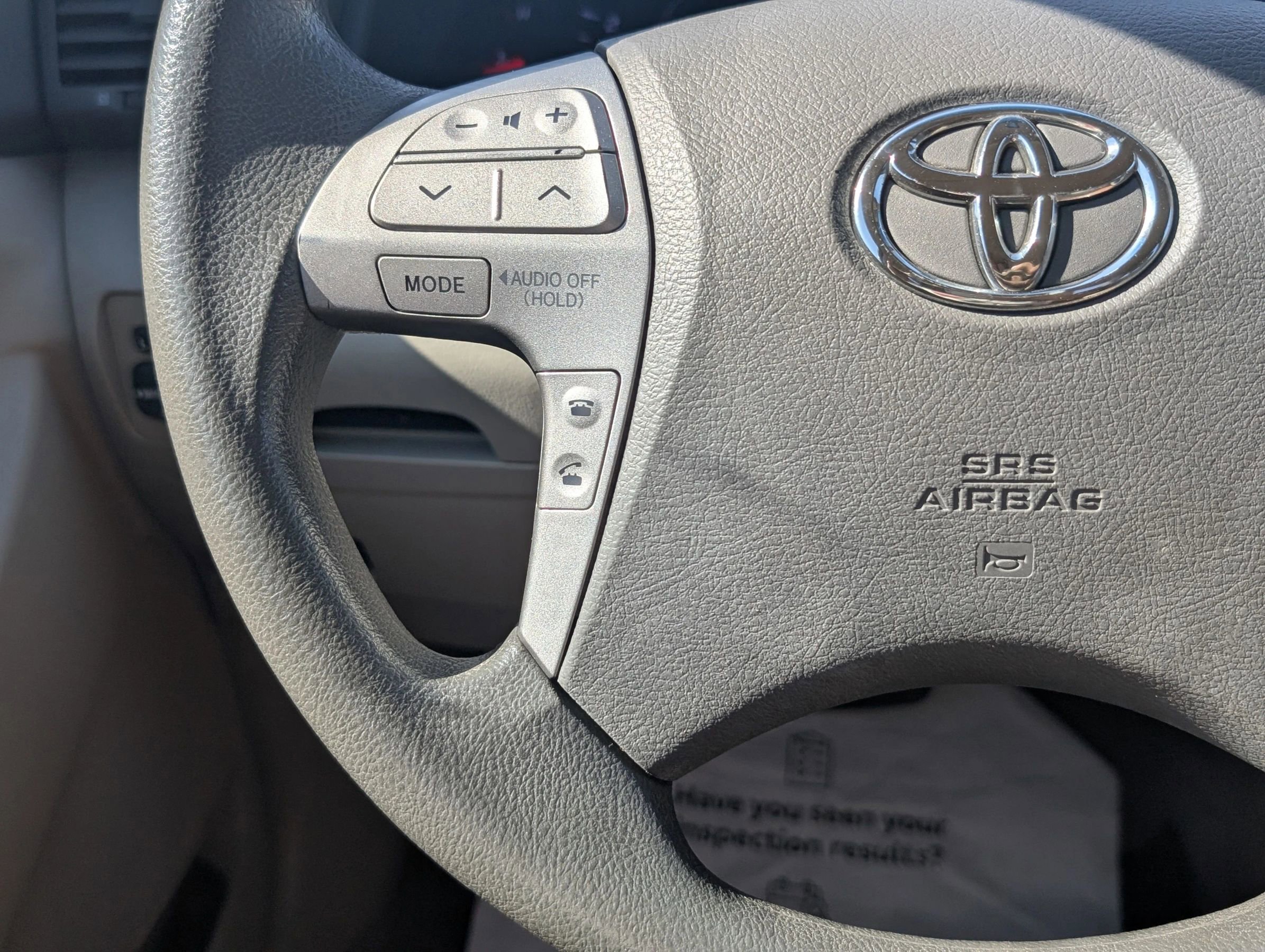 Used 2010 Toyota Camry LE image 28