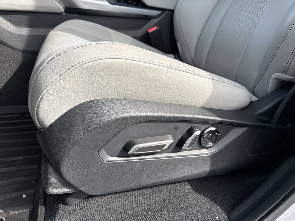 Used 2024 Acura MDX w/ Technology Package AWD/4WD image 12