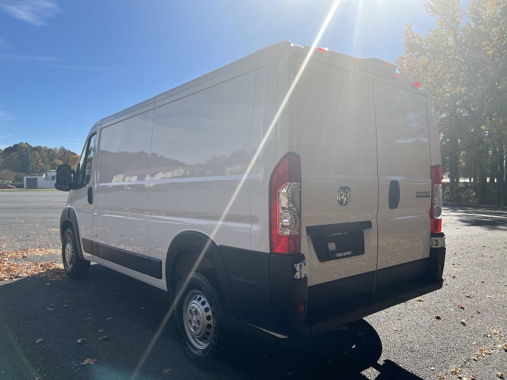 Used 2025 RAM ProMaster 2500 w/ Premium Convenience Group FWD image 6