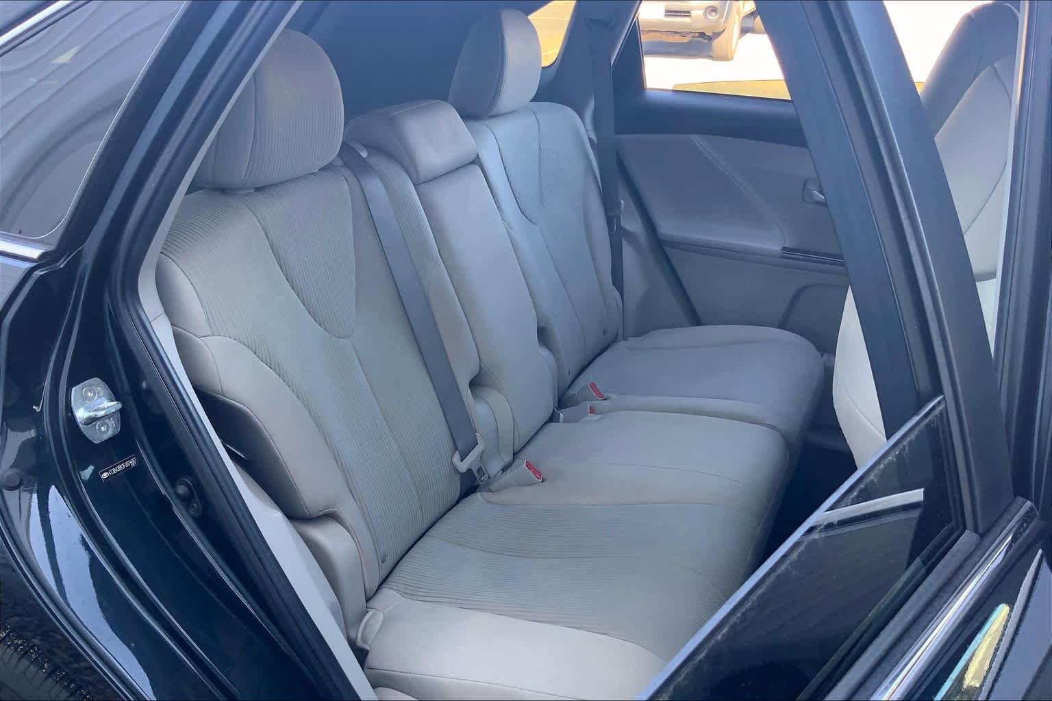 Used 2015 Toyota Venza LE AWD/4WD image 20