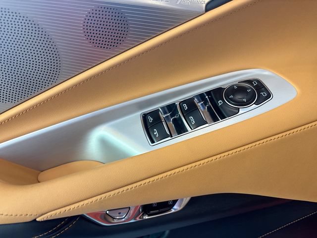 Used 2025 Chevrolet Corvette Z06 RWD image 13