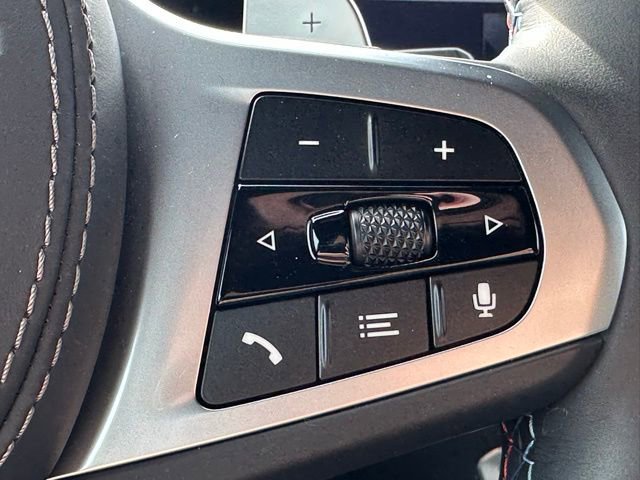 Certified 2025 BMW X6 M60i w/ Climate Comfort Package AWD/4WD image 18