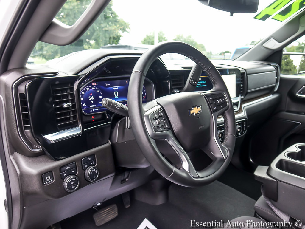 Certified 2024 Chevrolet Silverado 1500 LT AWD/4WD image 12