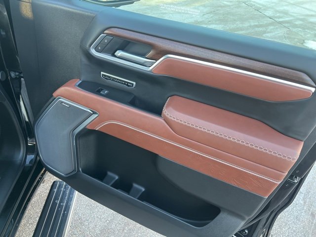 Used 2025 GMC Sierra 1500 Denali Ultimate image 14