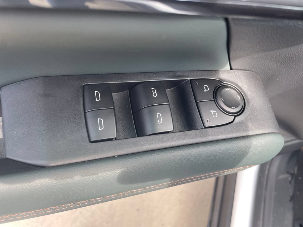 Used 2026 GMC Terrain AT4 AWD/4WD image 22