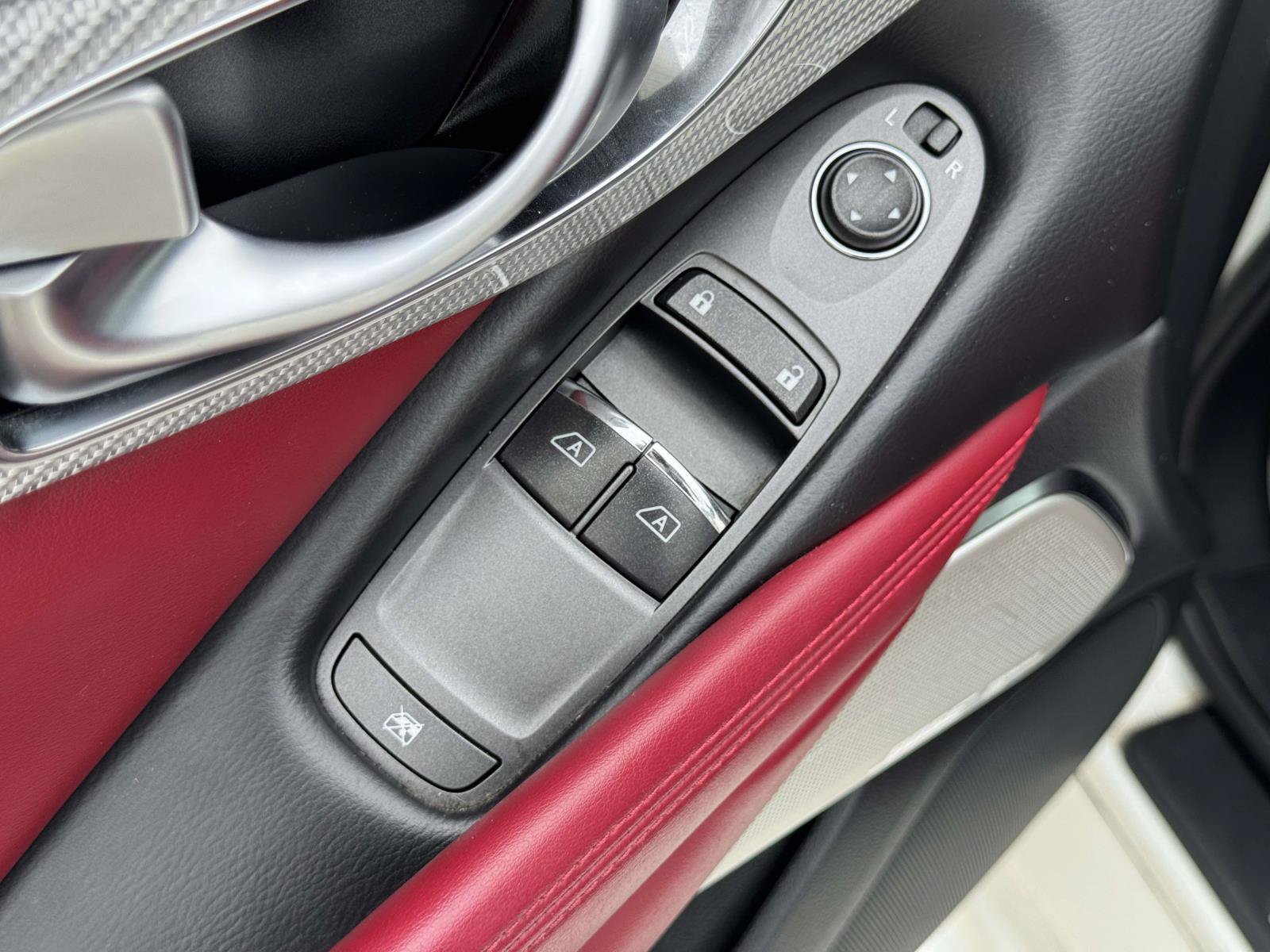 Used 2019 INFINITI Q60 Red Sport 400 AWD/4WD image 14