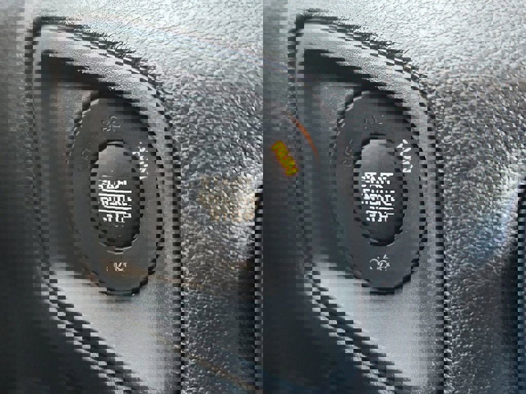 Used 2024 Jeep Wrangler Sport image 29