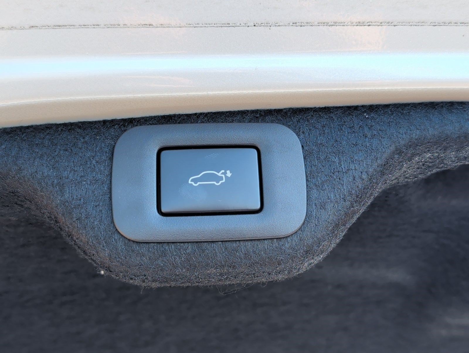 Used 2024 Lexus ES 350 w/ Premium Package FWD image 29