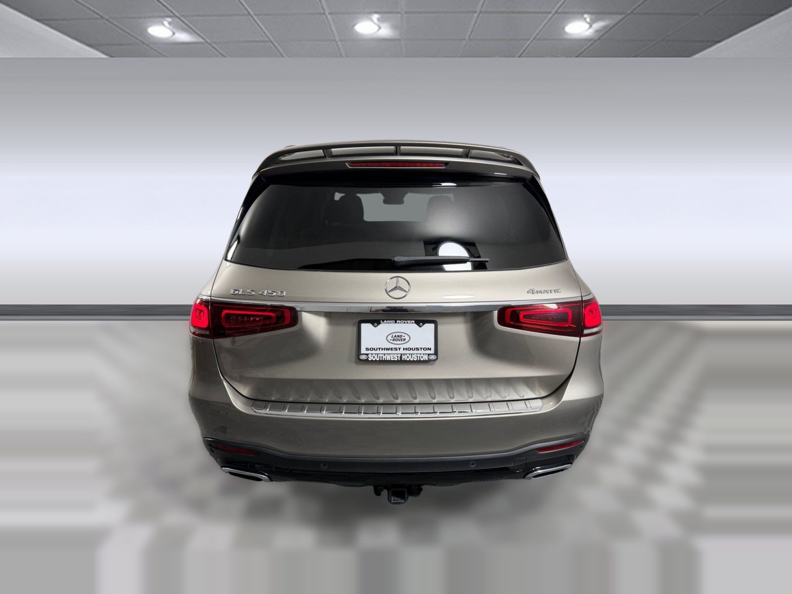 Used 2023 Mercedes-Benz GLS 450 4MATIC image 10