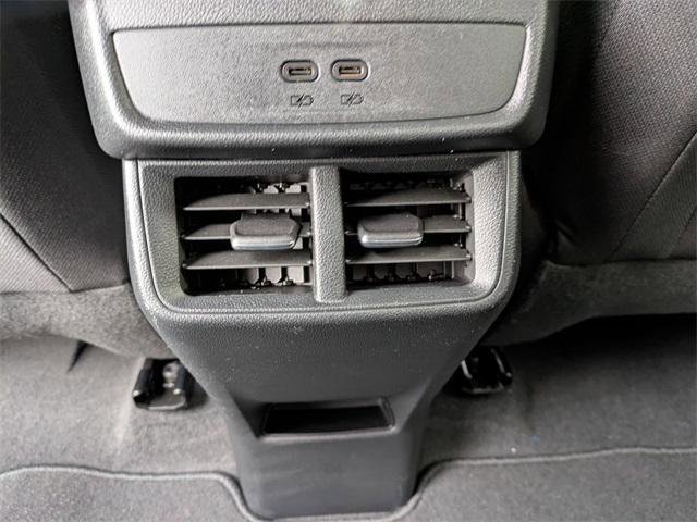 New 2026 Chevrolet Equinox LT w/ Safety and Technology Package image 25