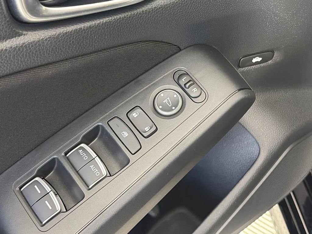 Used 2025 Honda Civic Sport image 23