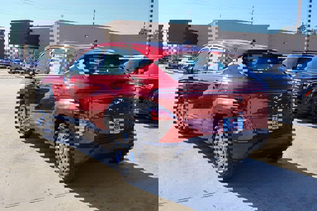 New 2026 Hyundai Kona SE image 2