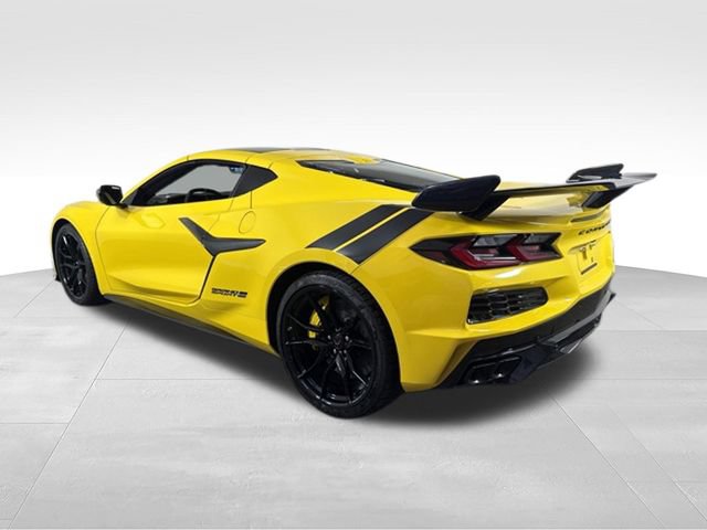 New 2027 Chevrolet Corvette Grand Sport w/ Z52 Sport Performance Package RWD image 8