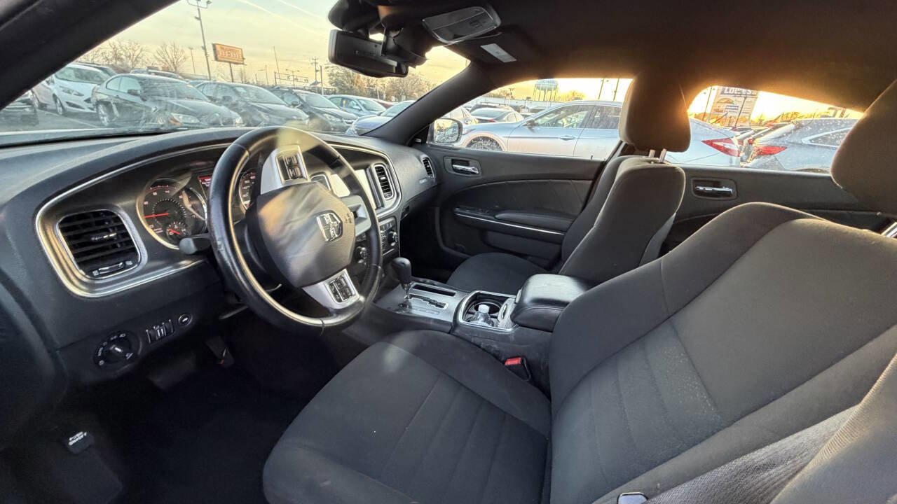 Used 2014 Dodge Charger R/T image 8