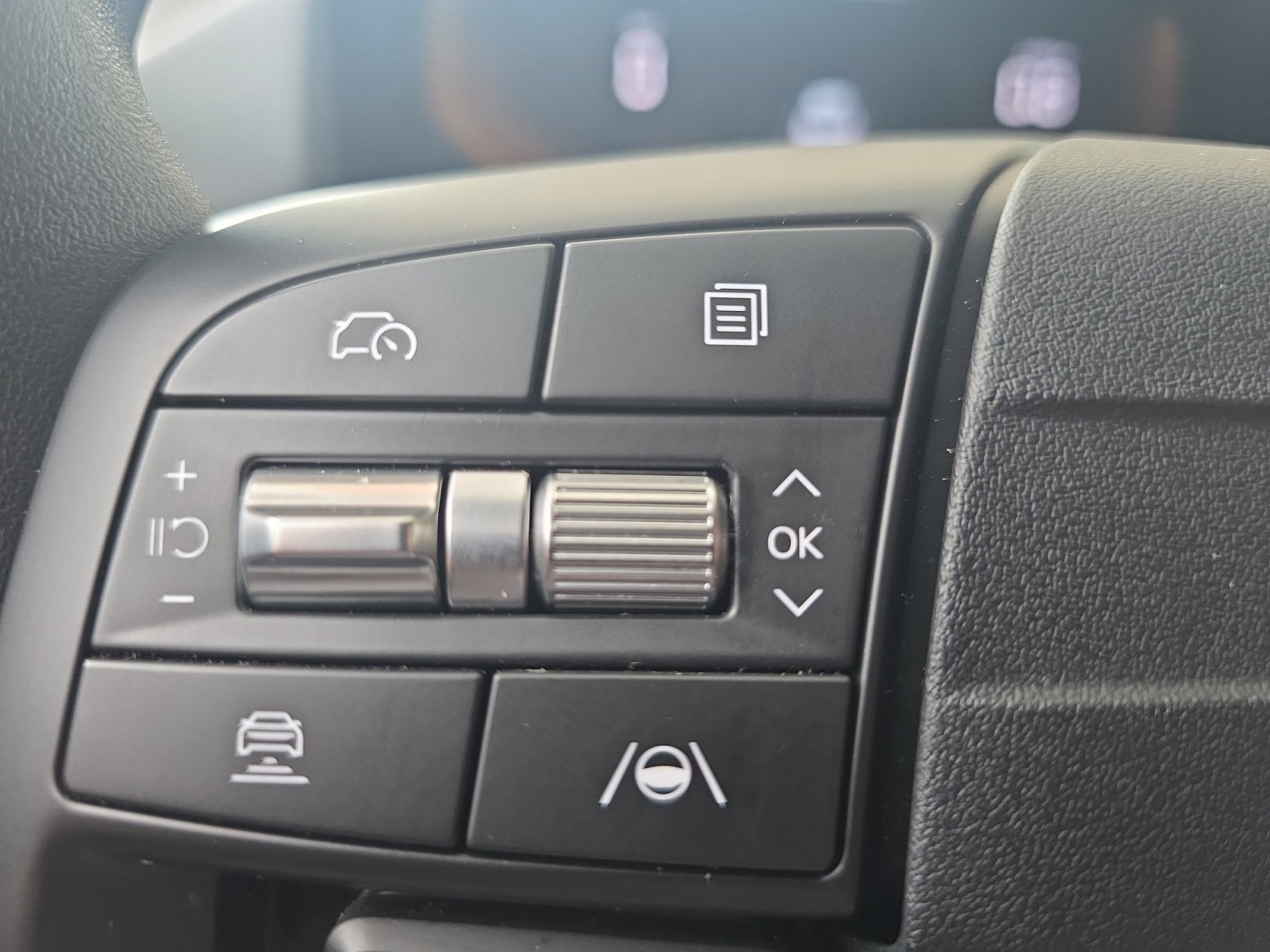 Certified 2025 Kia K4 FWD image 24