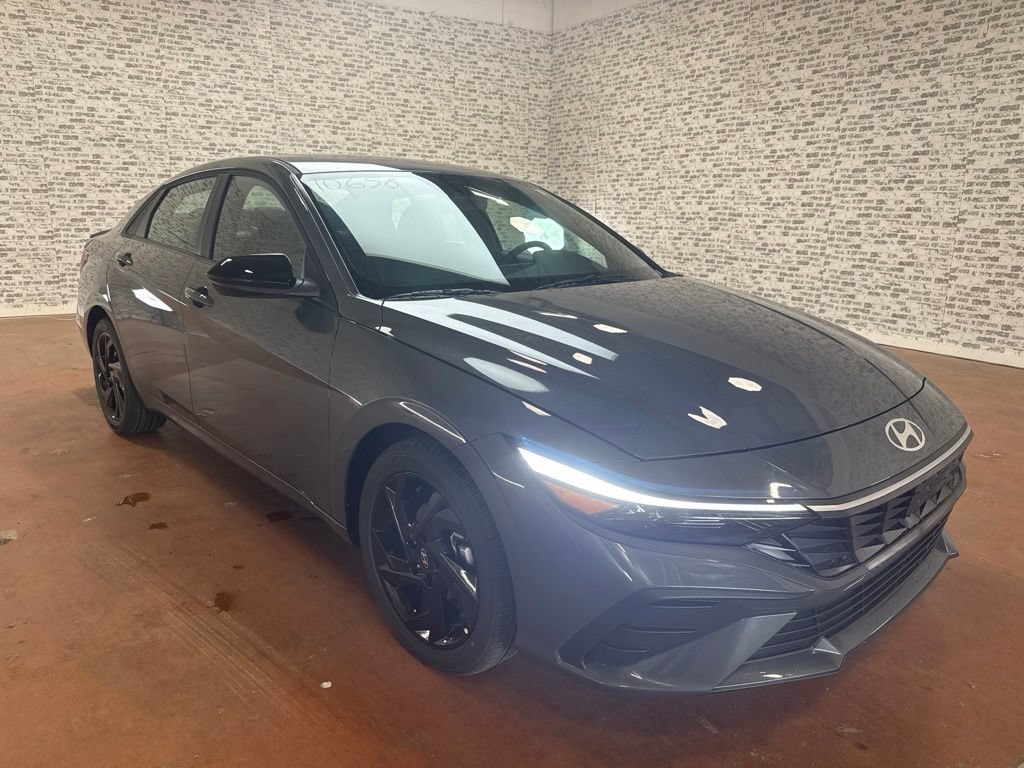 New 2026 Hyundai Elantra SEL Sport