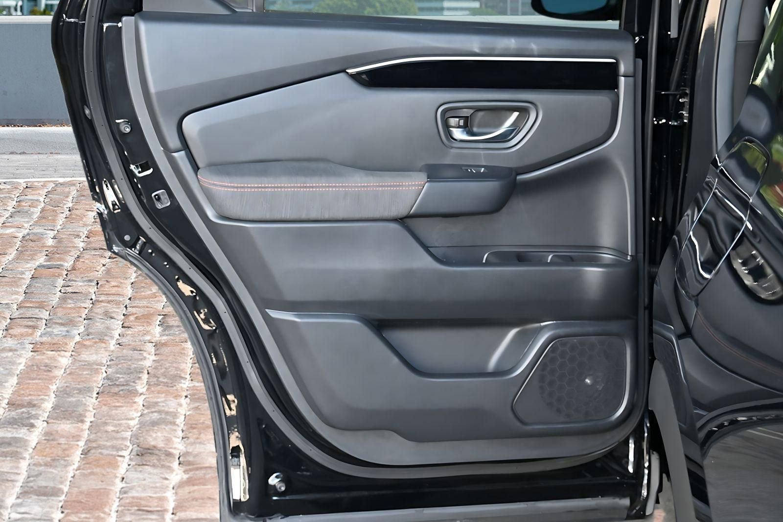 New 2026 Honda Pilot Sport image 10