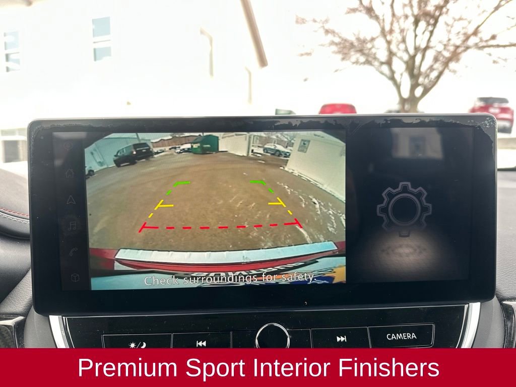 Used 2023 Nissan Altima 2.5 SR w/ SR Premium Package image 19