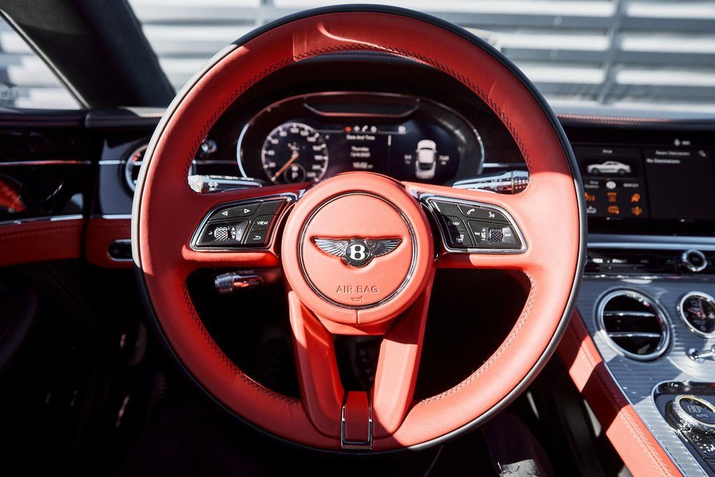 Used 2023 Bentley Continental GT Azure image 45