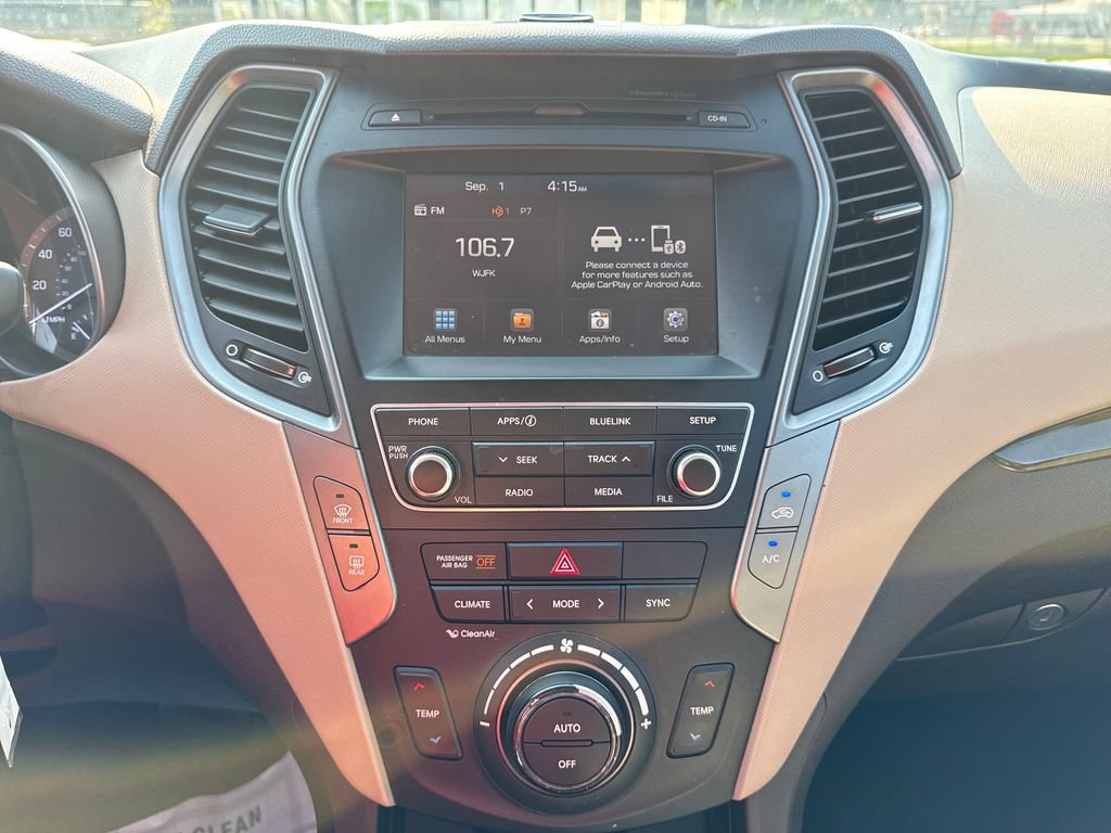 Used 2017 Hyundai Santa Fe Sport FWD image 20