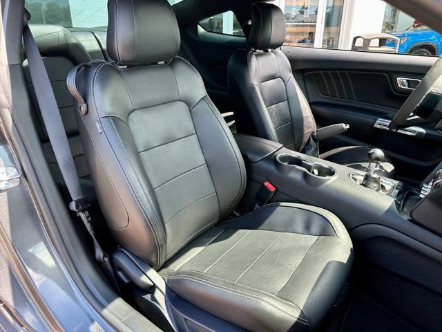 Used 2017 Ford Mustang GT Premium w/ GT Performance Package RWD image 22
