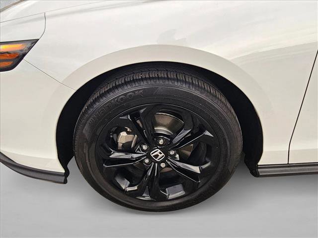 Used 2025 Honda Accord SE image 23