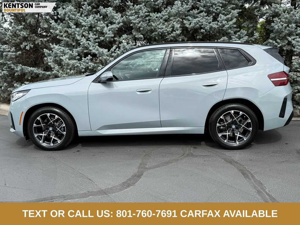 Used 2025 BMW X3 xDrive30i w/ Premium Package AWD/4WD image 4