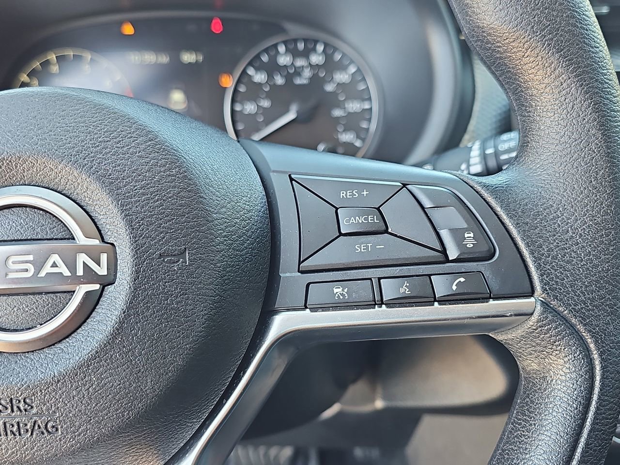 Certified 2023 Nissan Kicks SV FWD image 17