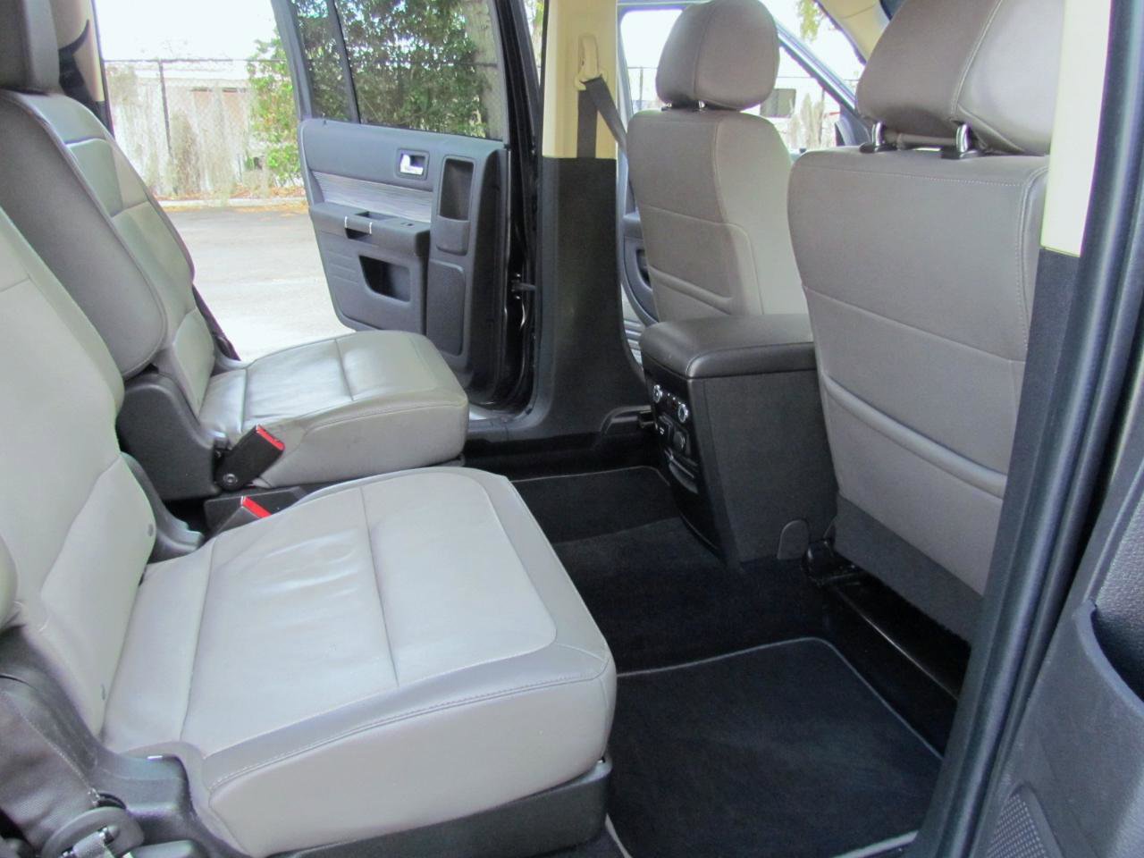 Used 2019 Ford Flex Limited w/ Equipment Group 301A image 24