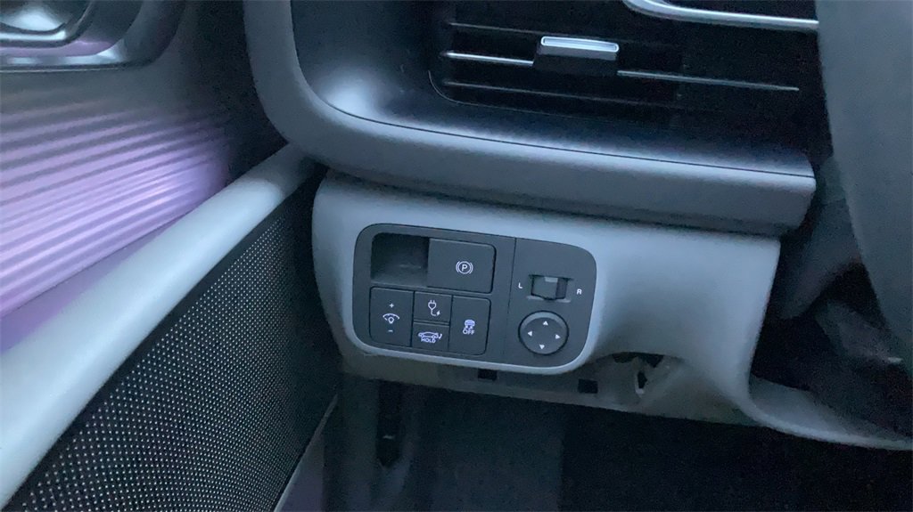 Certified 2023 Hyundai Ioniq 6 SEL w/ Cargo Package image 27