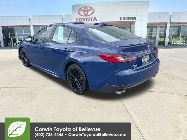 Used 2025 Toyota Camry SE FWD image 3