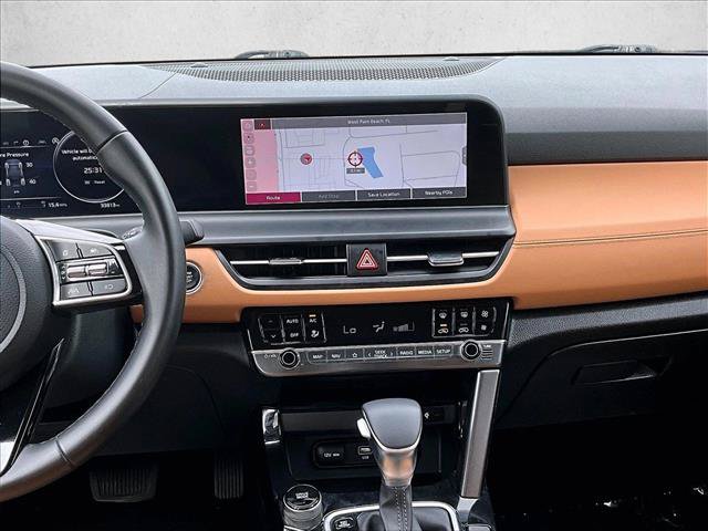 Used 2024 Kia Seltos EX FWD image 8