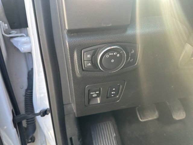 Used 2018 Ford F150 XLT w/ Equipment Group 302A Luxury image 19