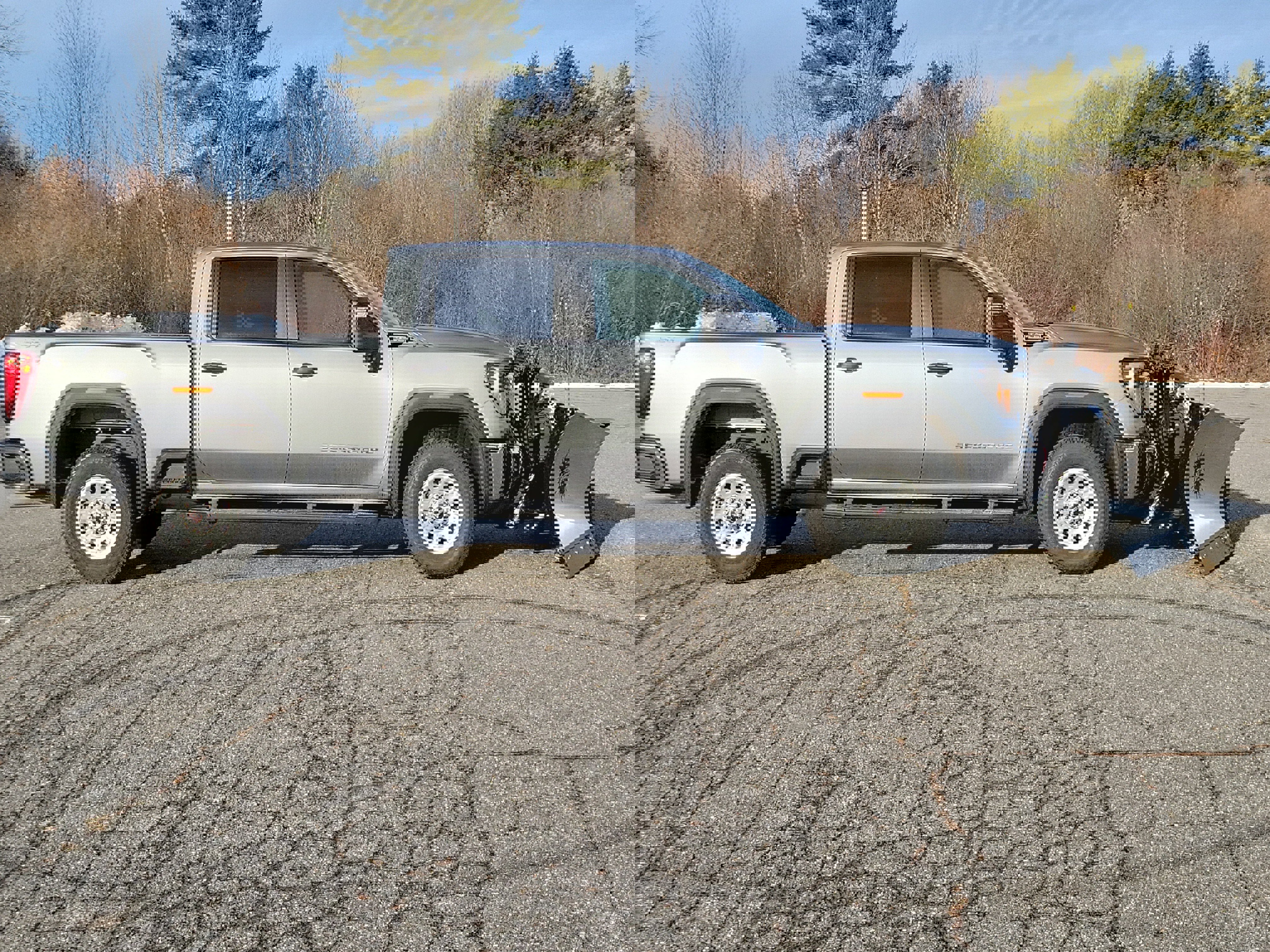 New 2026 GMC Sierra 2500 Pro w/ Convenience Package image 4