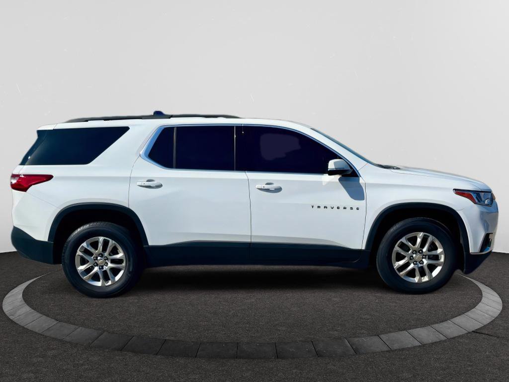 Used 2020 Chevrolet Traverse LT FWD image 4