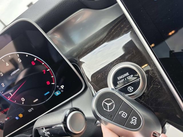 New 2026 Mercedes-Benz GLC 300 4MATIC image 27