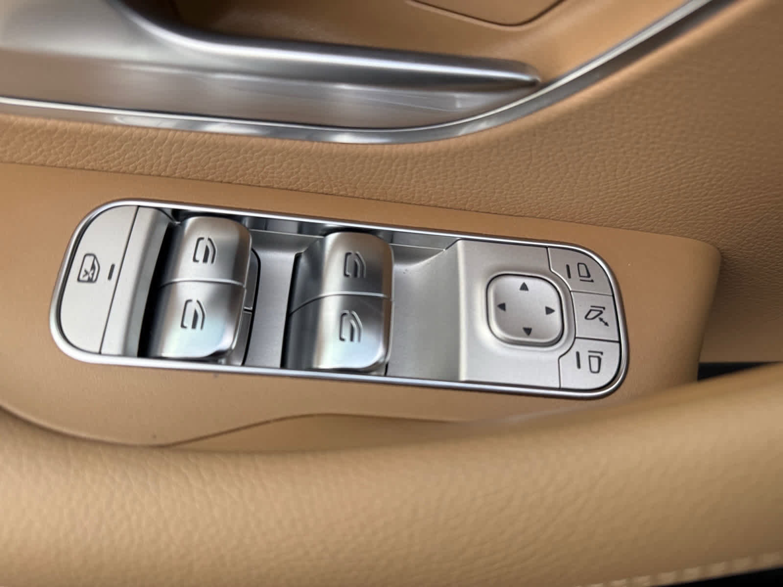 Certified 2025 Mercedes-Benz GLE 350 GLE 350 image 24