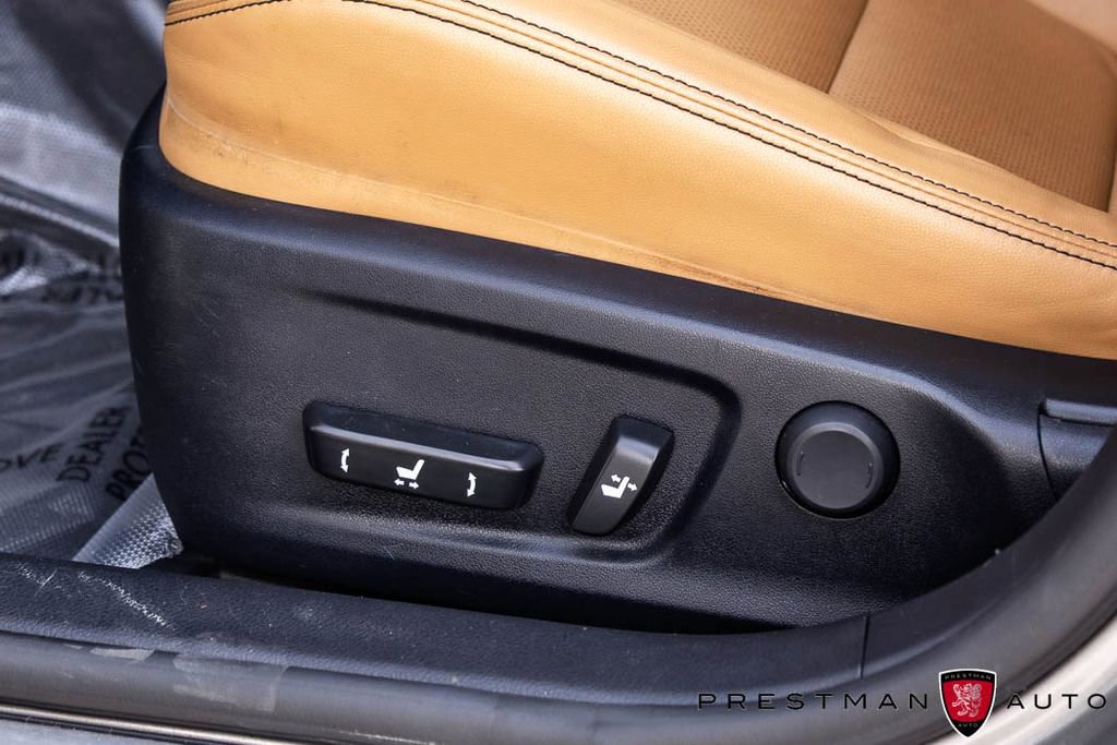 Used 2018 Lexus IS 300 AWD w/ Comfort Package image 22