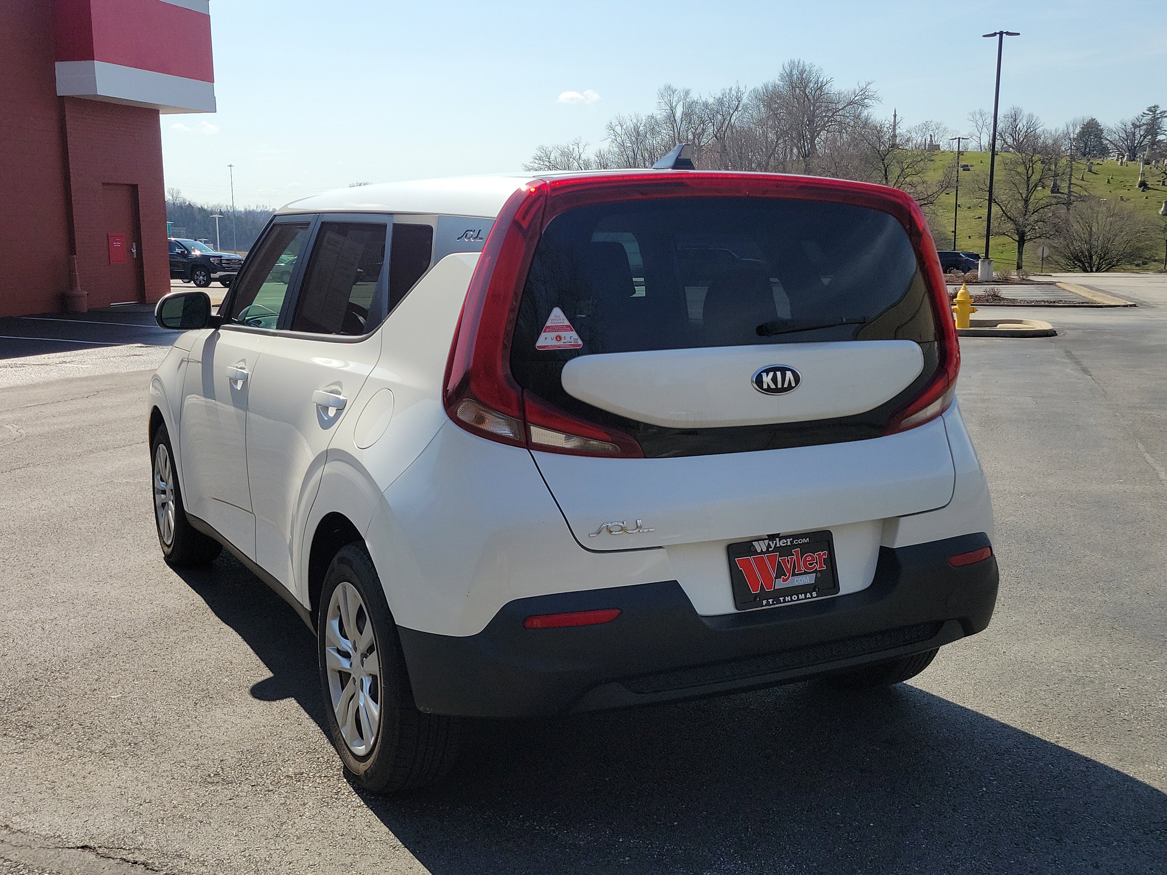 Used 2021 Kia Soul LX image 5