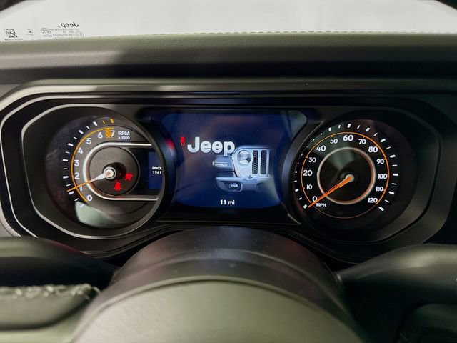 New 2025 Jeep Gladiator Sport image 12