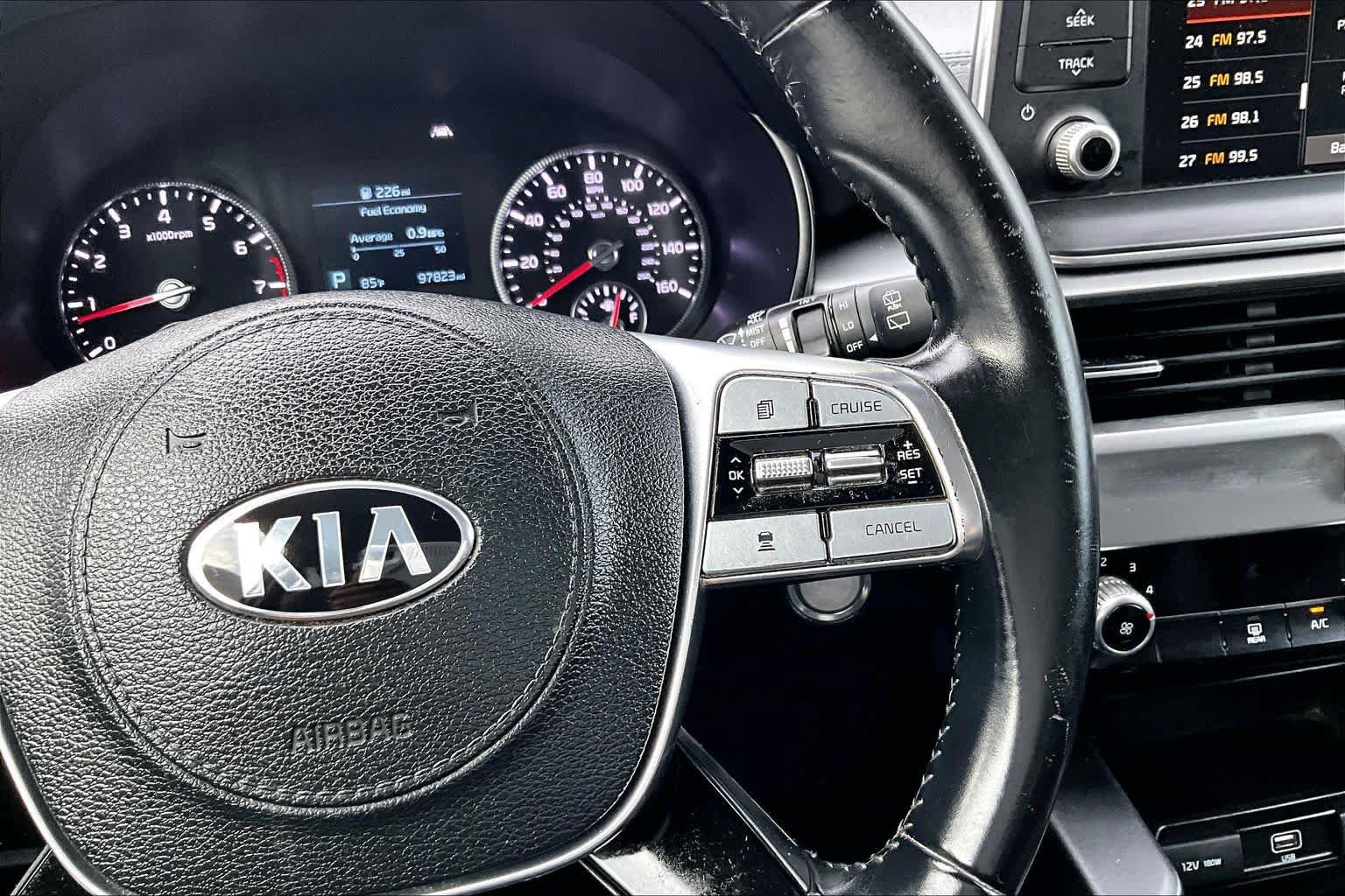 Used 2021 Kia Telluride LX FWD image 24