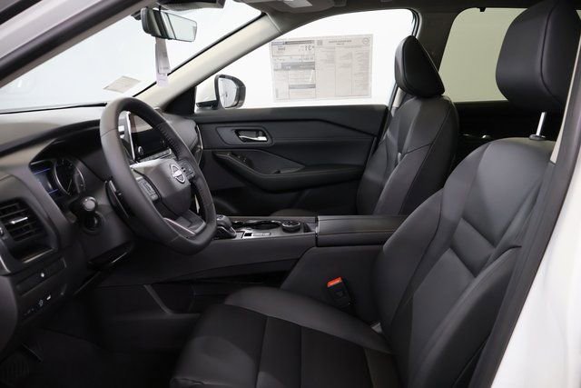 New 2026 Nissan Rogue SV w/ SV Premium Package image 9