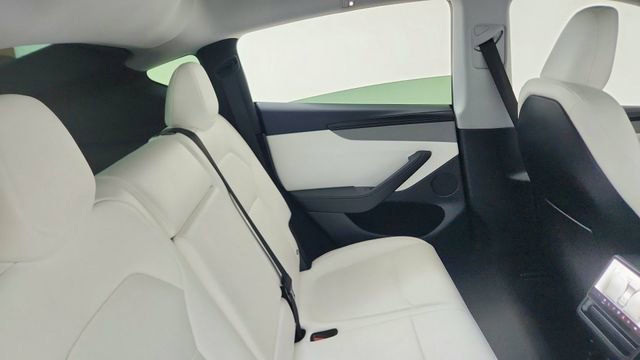 Used 2026 Tesla Model Y Long Range image 24